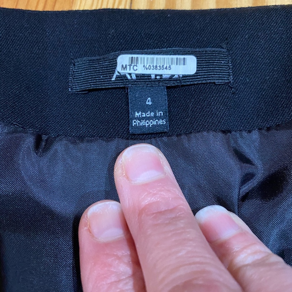 Apt 9 Jacket‎ - Picture 9 of 9